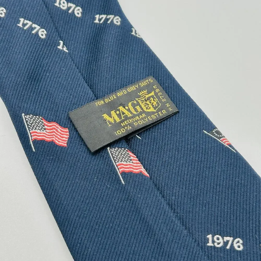 Vintage 70s Navy Blue Bicentennial 1776 1976 Polyester Necktie